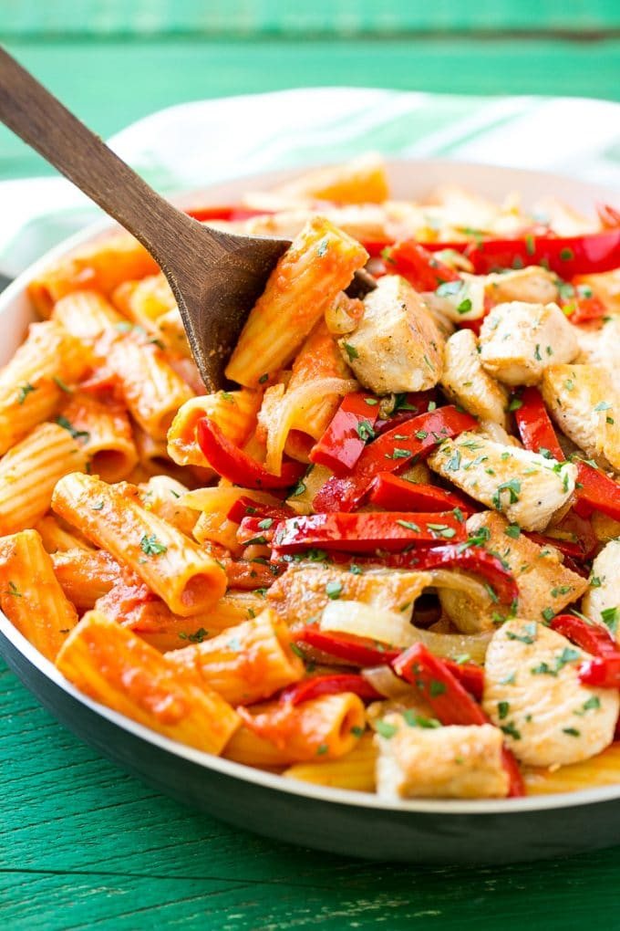 Spicy chicken rigatoni in a creamy tomato sauce.