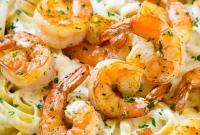 Parmesan Garlic Shrimp Alfredo
