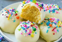 Bite Sized Cake Delights