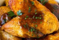 Homestyle Slow Cooker Chicken and Gravy
