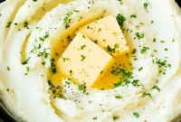 Velvety Crock Pot Mashed Potatoes