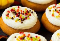 Decadent Pumpkin Spice Cookies with Creamy Frosting