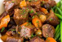 Rich & Tender Slow Cooker Beef Bourguignon