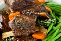 Fall-Off-The-Bone Slow Cooker Short Ribs