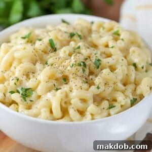 A picture of Guinness mac and cheese in a bowl.