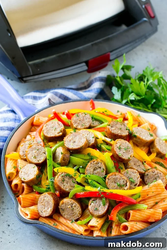 Sausage and Pepper Pasta Recipe | Italian Sausage Recipe | Sausage and Peppers | Easy Pasta #pasta #sausage #peppers #dinner #dinneratthezoo Finished pasta in a skillet.