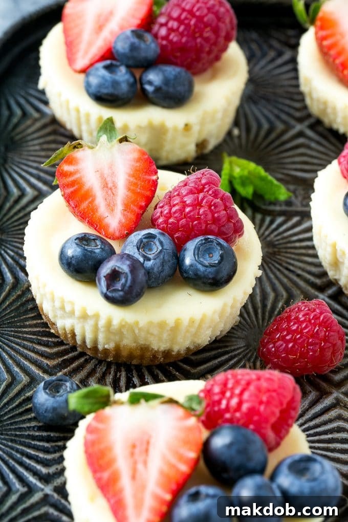 Easy Sunday Meal Planning 19 This recipe for Greek yogurt cheesecakes is mini cheesecakes that have been lightened up with Greek yogurt and topped with fresh berries. A quick and easy sweet treat! #CloverGreekYogurt ad