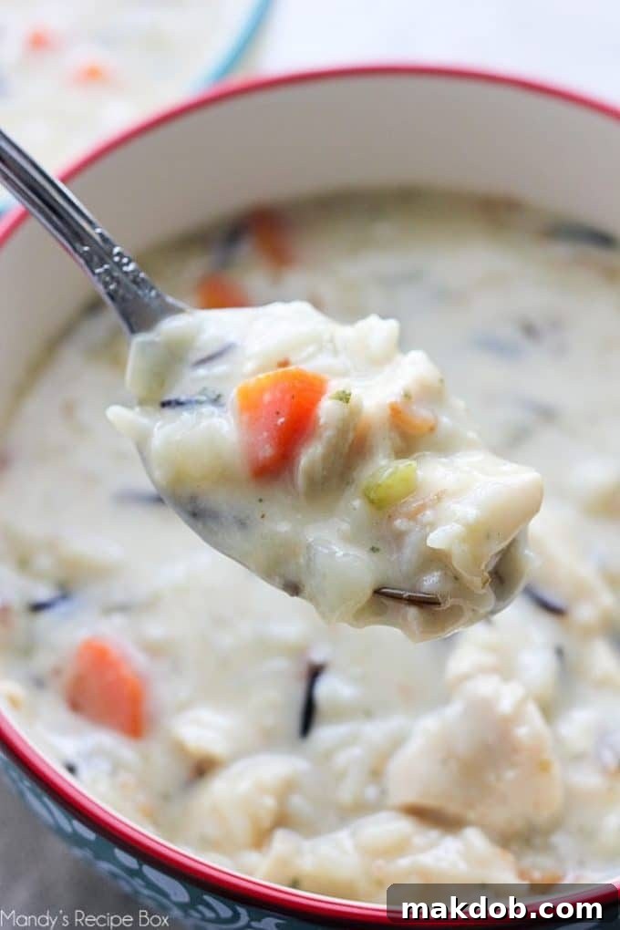 Effortless Sunday Meal Planning 16 Hearty and comforting Creamy Chicken & Wild Rice Soup, ideal for a warm and cozy Sunday family dinner.