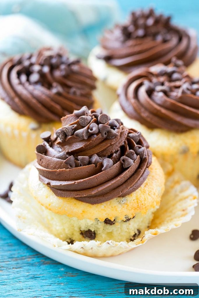 Effortless Sunday Meal Planning 18 Tender white cake studded with chocolate chips, topped with chocolate frosting and more chocolate chips – the perfect chocolate chip cupcakes for any celebration.